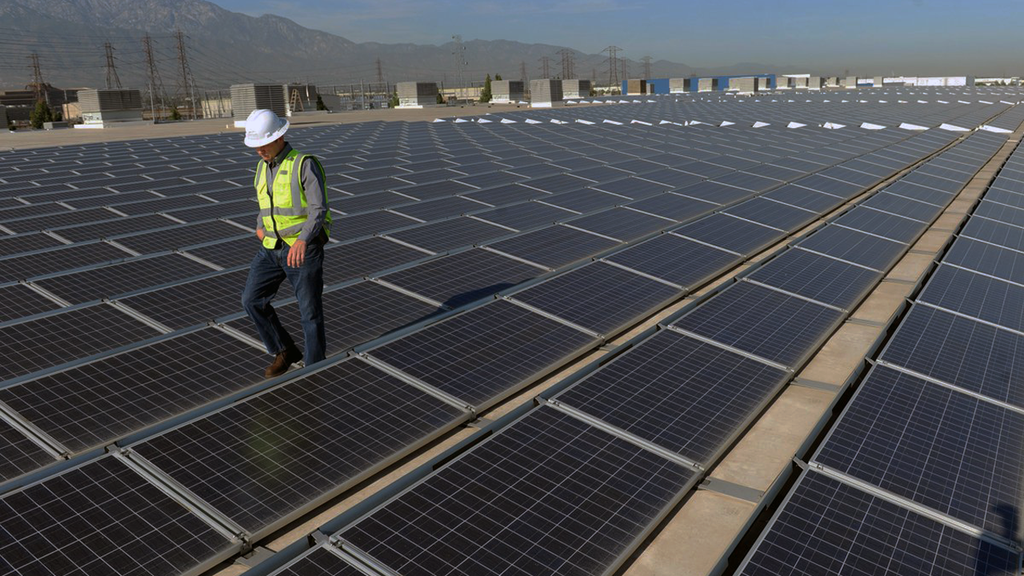 Commercial Solar Panels Solutions in Denver, CO